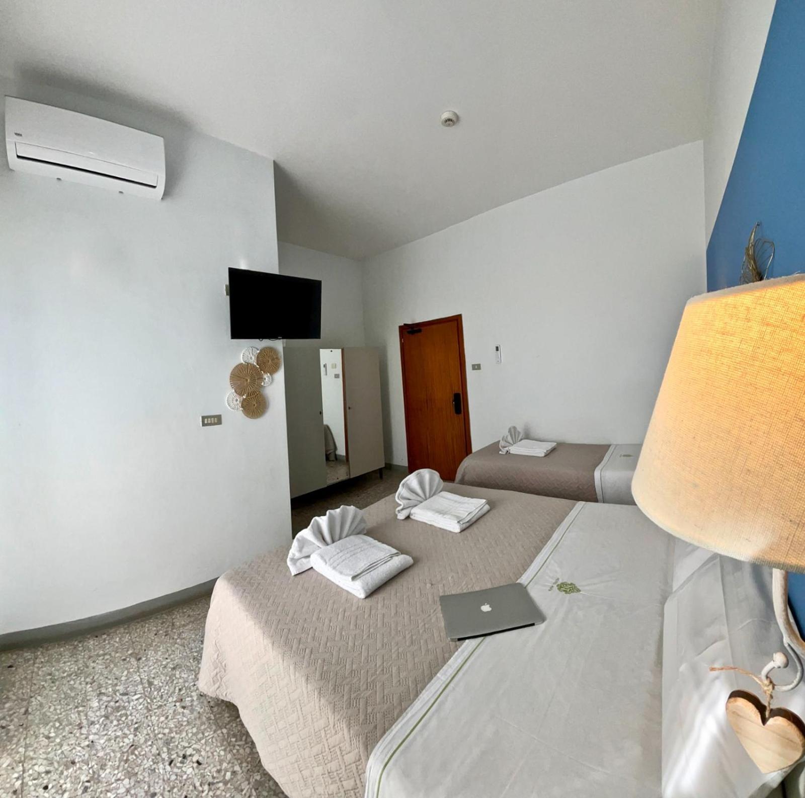Hotel Alfa Anche In All Inclusive Rimini Exterior foto