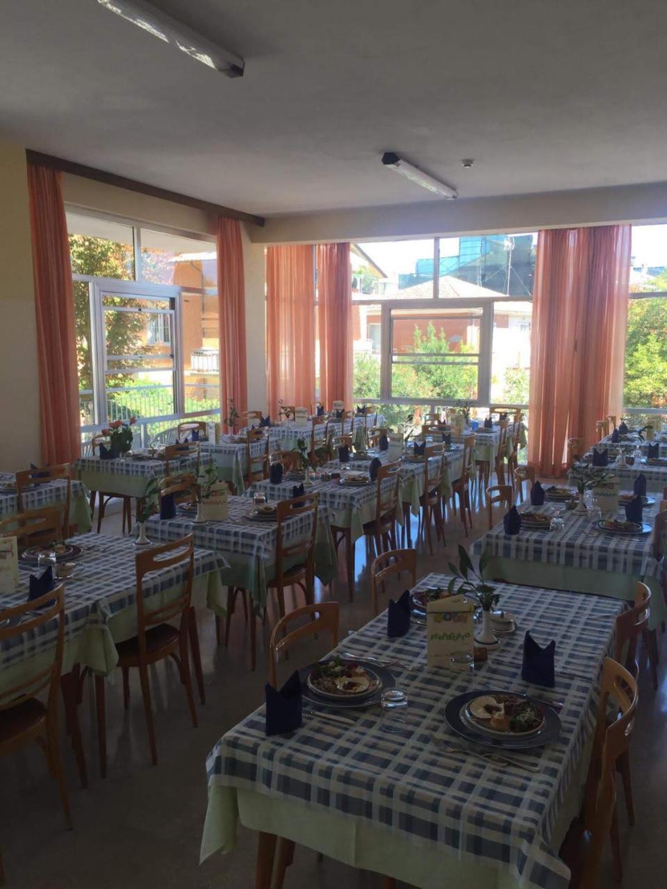 Hotel Alfa Anche In All Inclusive Rimini Exterior foto
