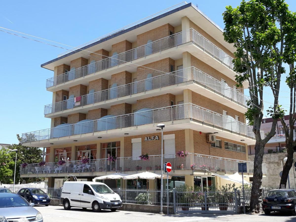 Hotel Alfa Anche In All Inclusive Rimini Exterior foto